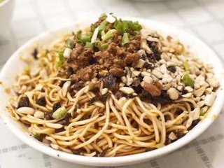 成都面食培訓(xùn)：特色宜賓燃面你學(xué)到了嗎？