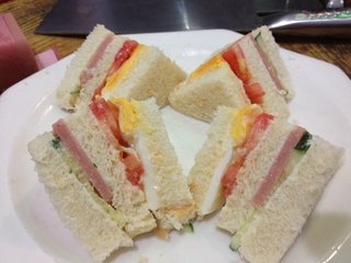 自制三明治，做法簡單的營養(yǎng)早餐，早上你想來一份嗎