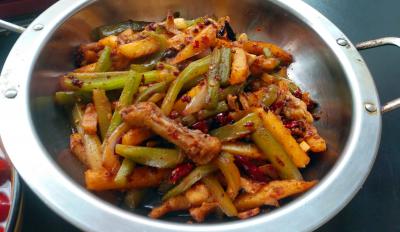 麻辣干鍋正宗技術培訓，味道醇香紅油清亮