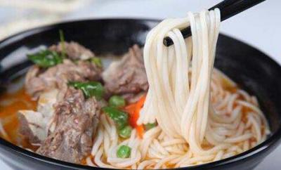 四川羊肉粉技術(shù)培訓(xùn)班哪里好？全程手把手的教