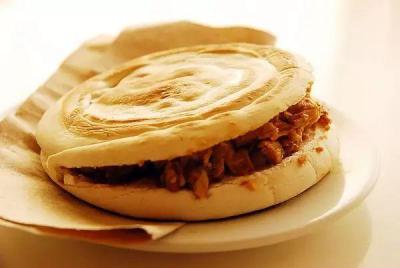 肉夾饃培訓(xùn)哪家靠譜？專業(yè)學(xué)肉夾饃技術(shù)