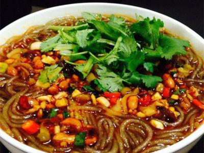酸辣粉學(xué)習(xí)班哪里比較好？
