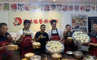 想學(xué)包子早餐技術(shù)哪里可以學(xué)？