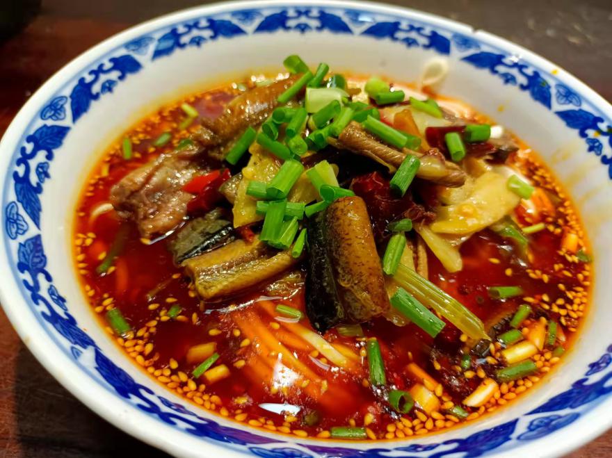 培訓美食小吃學校有哪些？成都美食小吃培訓學校班