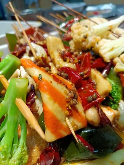 成都火鍋串串培訓(xùn)，學(xué)熱鹵串串技術(shù)培訓(xùn)哪家好？