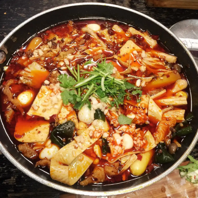 冒菜技術(shù)培訓(xùn)哪里好一點(diǎn)？成都冒菜培訓(xùn)選擇指南