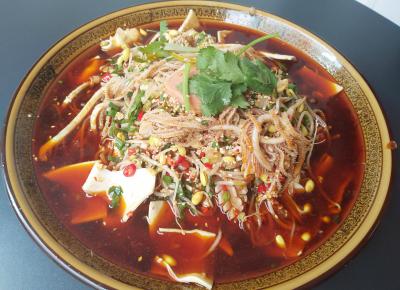 重慶哪里可以學(xué)冒菜技術(shù)？飄味緣冒菜技術(shù)培訓(xùn)全面教學(xué)